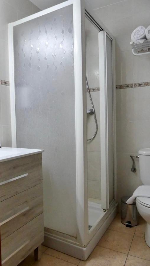 Apartament Encantador Al Centre De Vic Aptgarbi Екстериор снимка