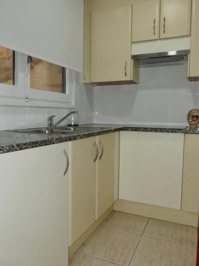 Apartament Encantador Al Centre De Vic Aptgarbi Екстериор снимка